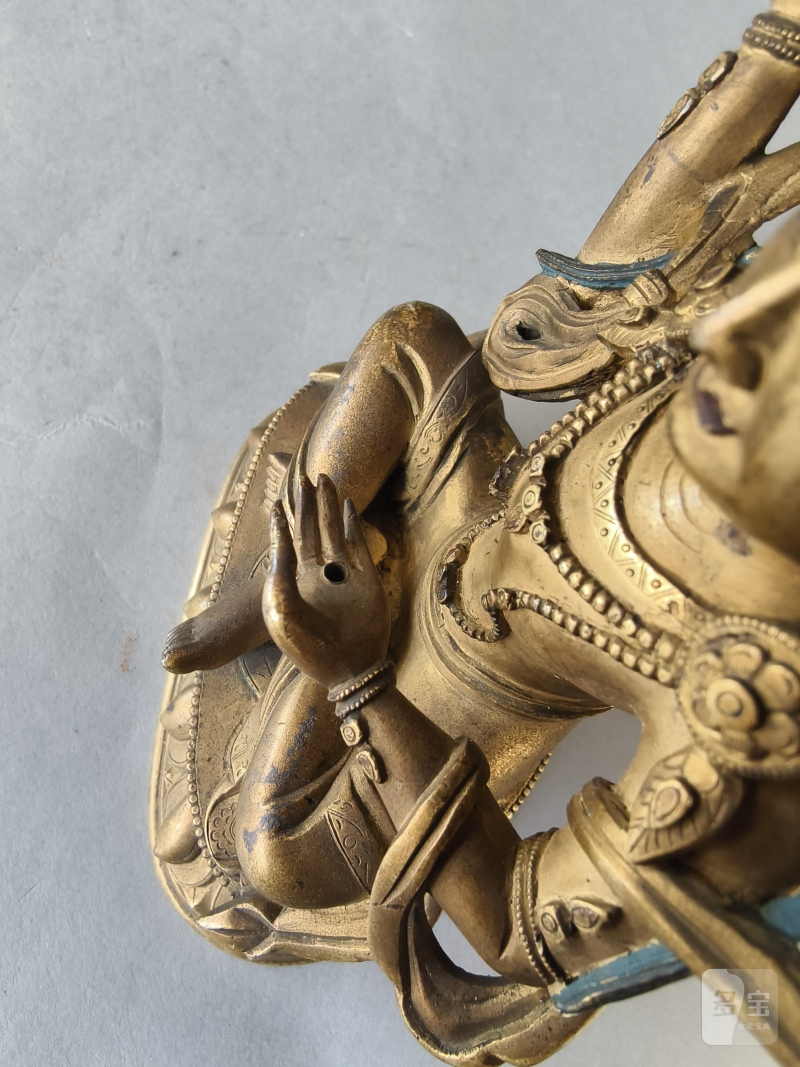 A gilt-bronze figure of a Bodhisattva - 图13